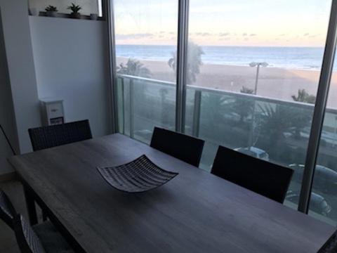 Appartement Face A La Mer - 6 A 8 Personnes - Canet En Roussillon מראה חיצוני תמונה