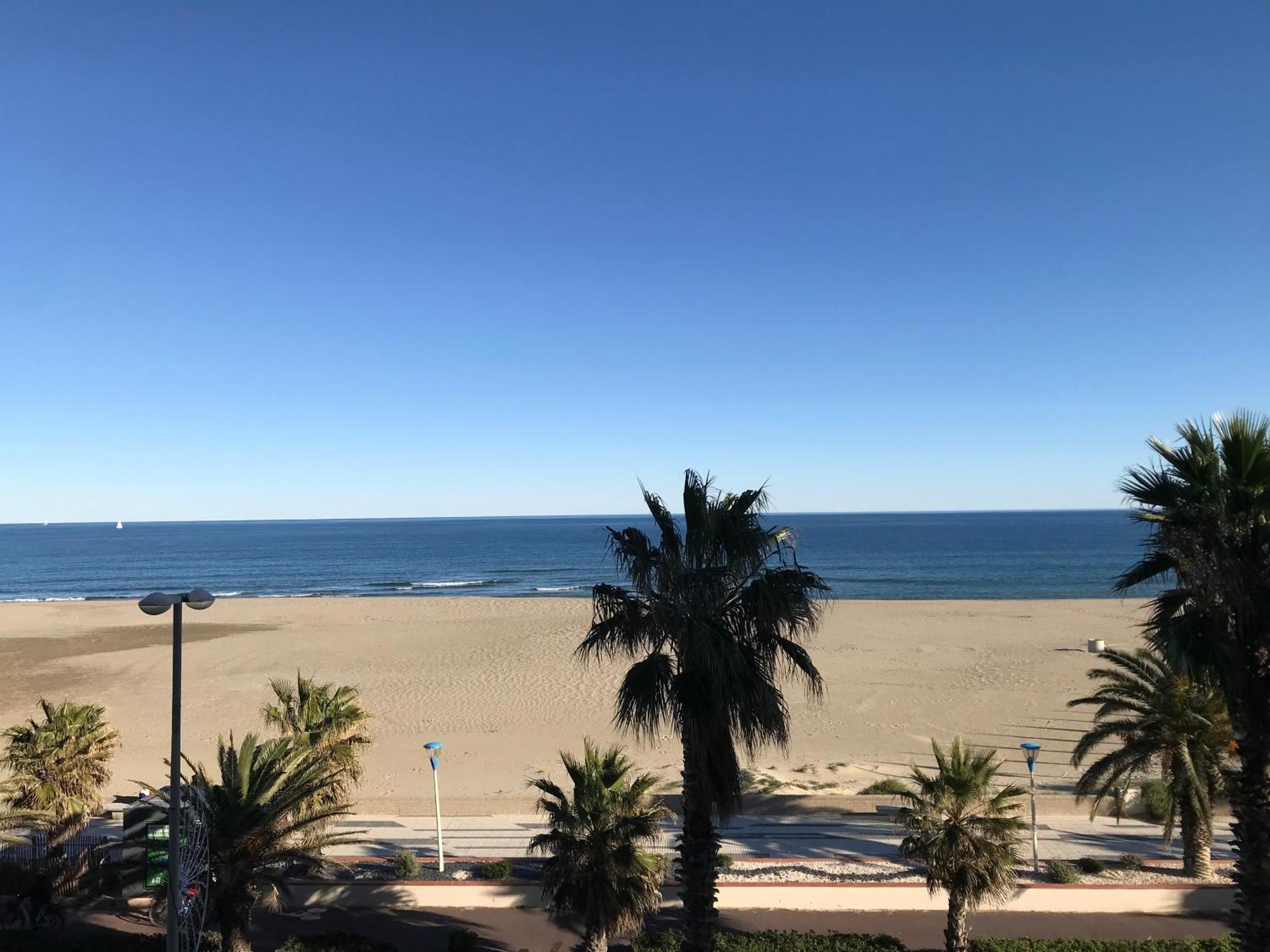 Appartement Face A La Mer - 6 A 8 Personnes - Canet En Roussillon מראה חיצוני תמונה